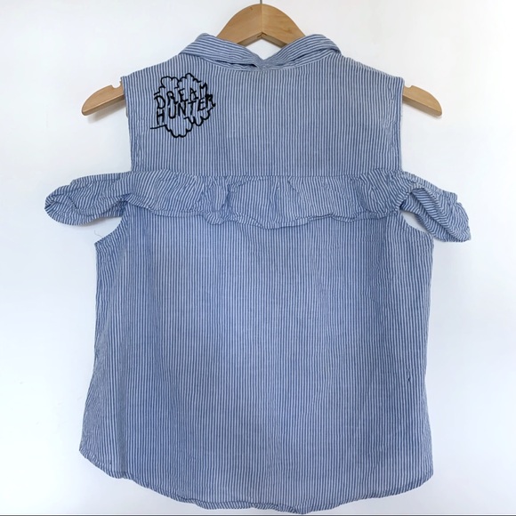 Jennyfer Shoulder Cutout Pinstripe Embroidered Top - Picture 4 of 6